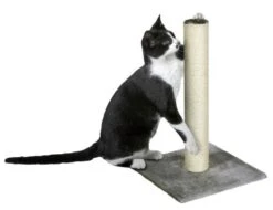 Karlie Flamingo Scratching Tree Lisa